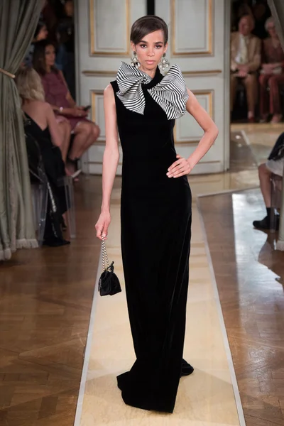 Look 33